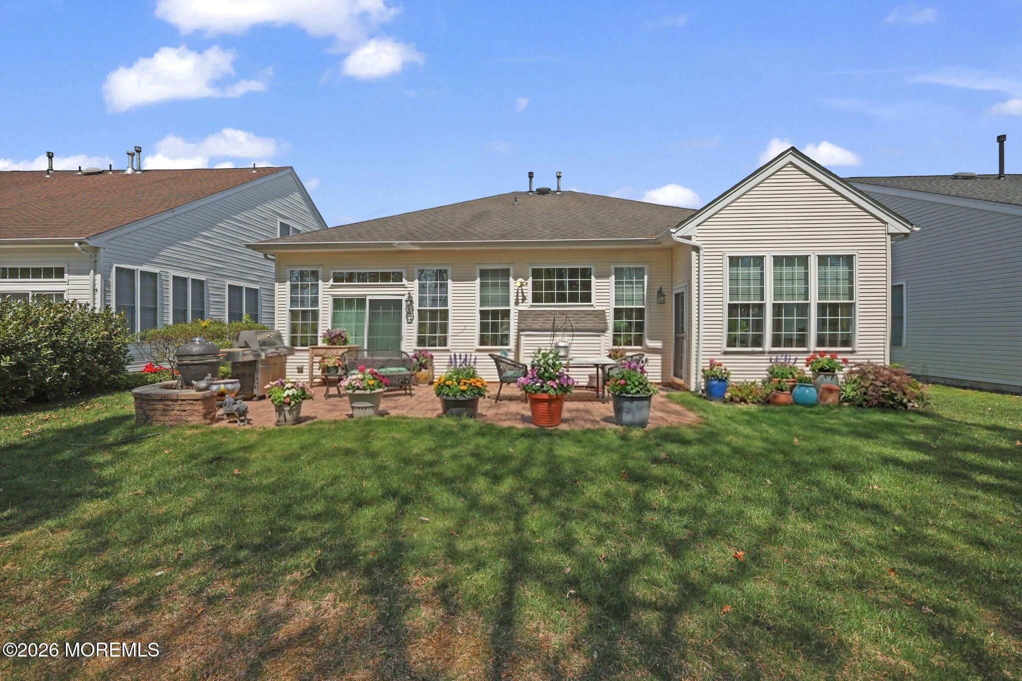 Oakmont Ln, Jackson, NJ 08527