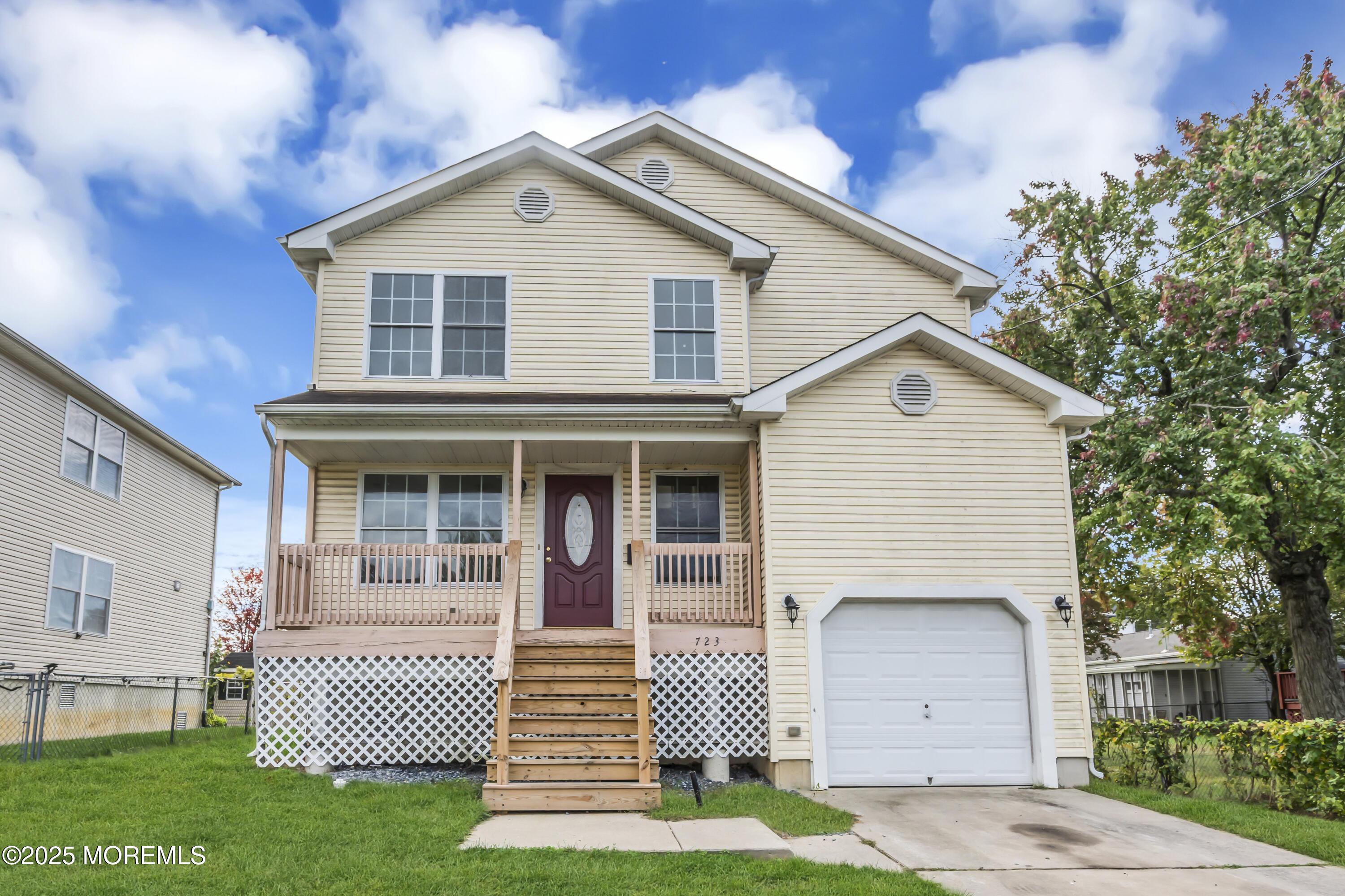 Woodland Ave, Burlington, NJ 08016