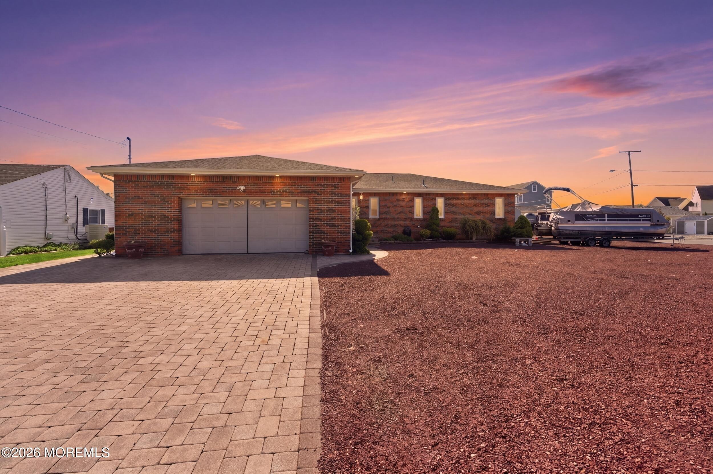 Bayview Ave, Bayville, NJ 08721