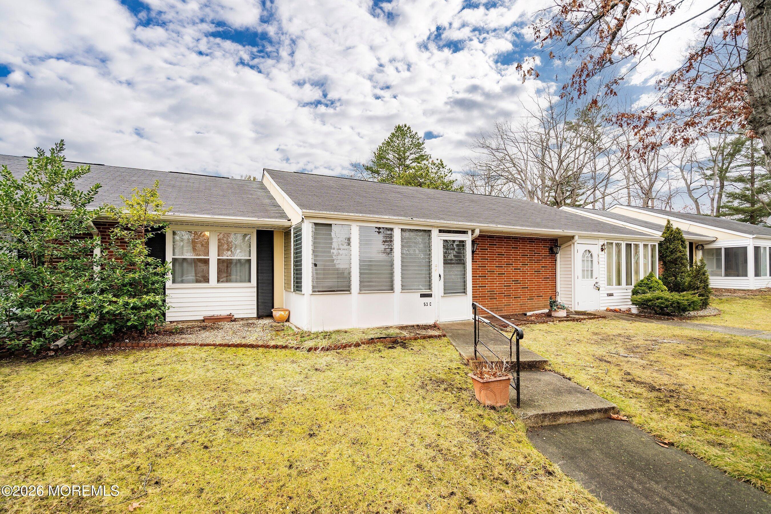 Cambridge Ct, Lakewood, NJ 08701