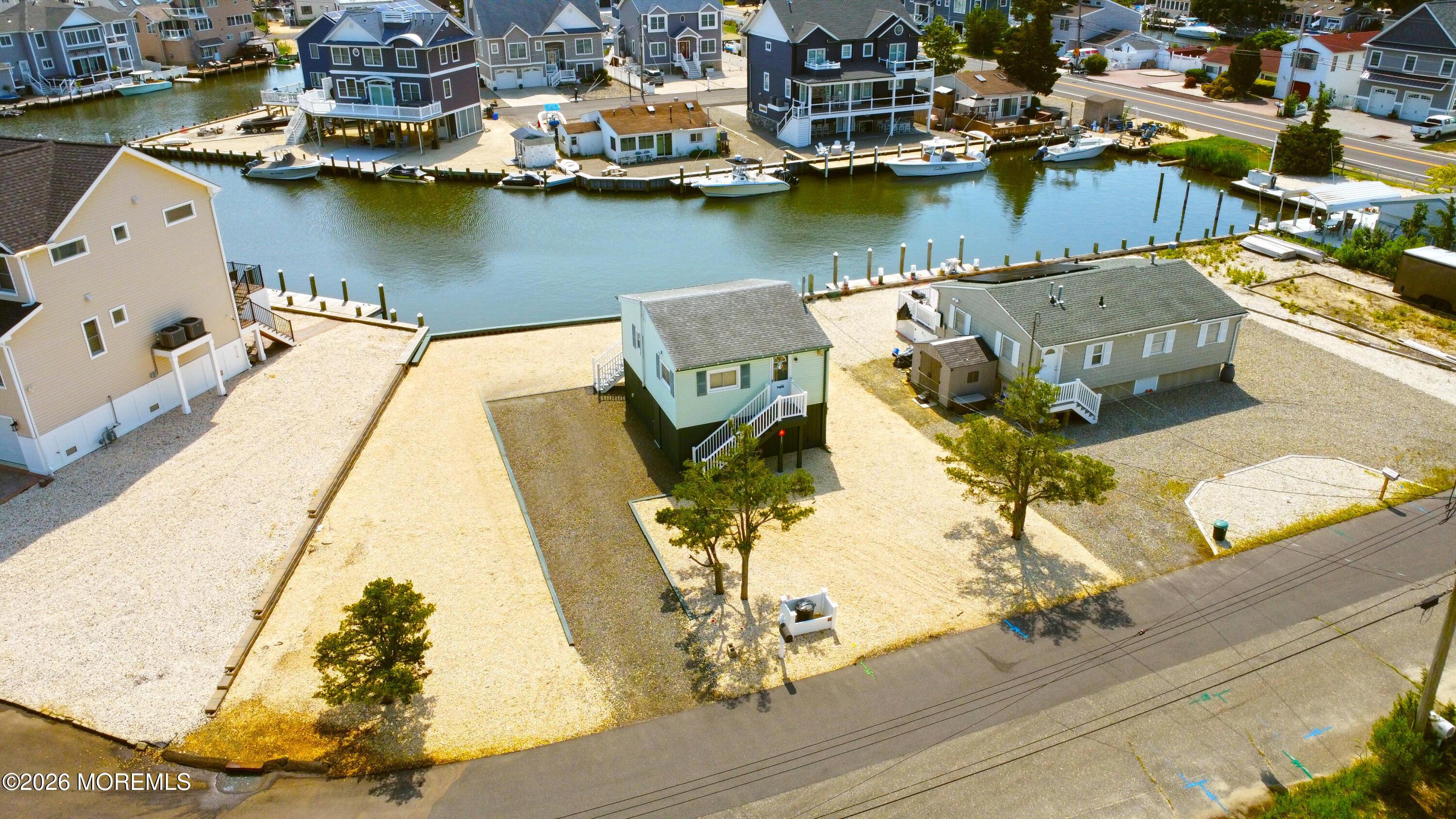 Leilani Dr, Forked River, NJ 08731
