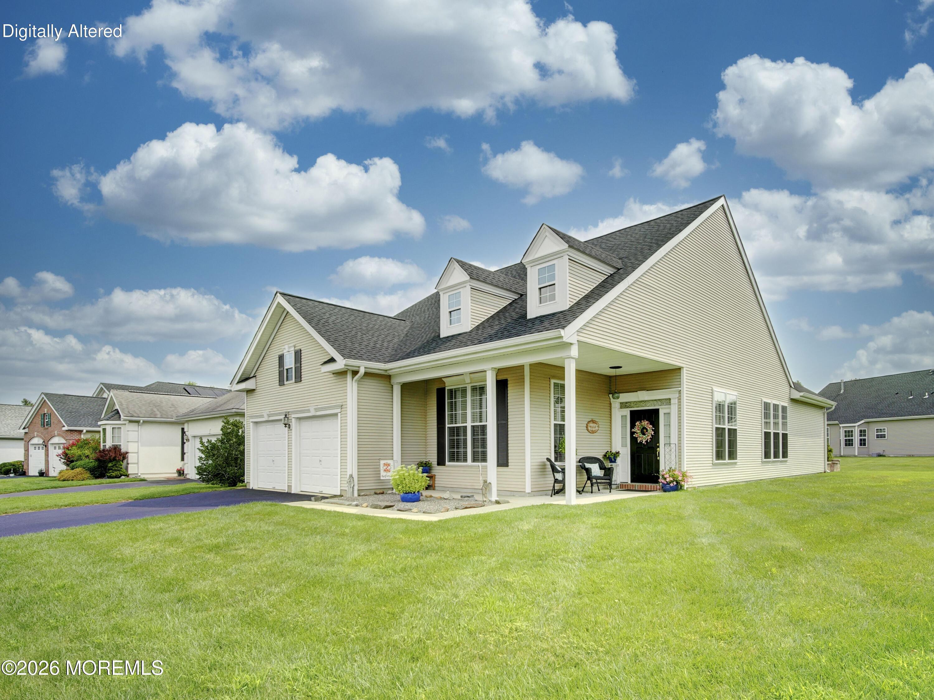 Williamsburg Ct, Allentown, NJ 08501