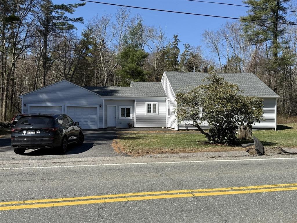 County Rd, East Freetown, MA 02717
