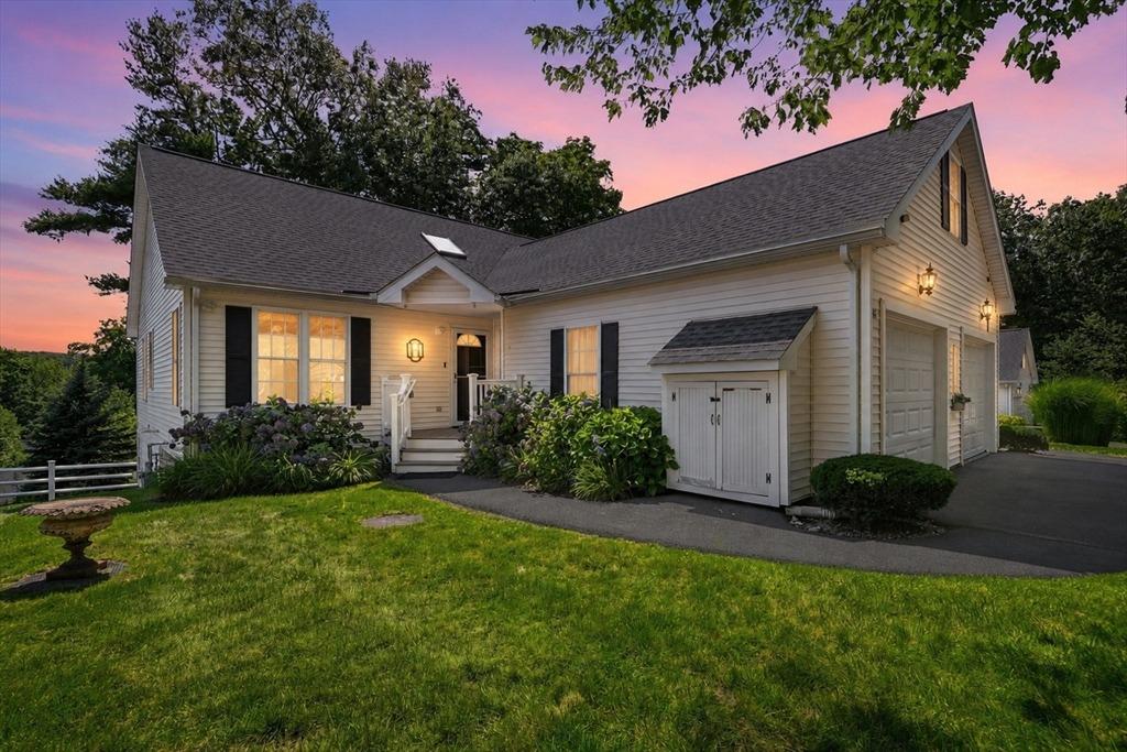 William Onthank Ln, Southborough, MA 01772