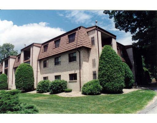 Greenbriar Dr, North Reading, MA 01864