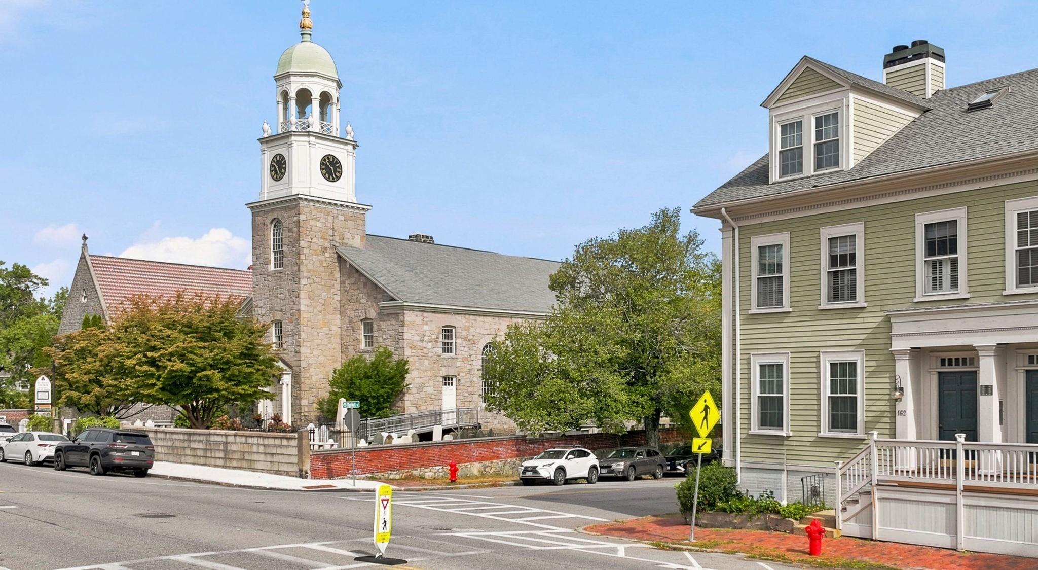 High St, Newburyport, MA 01950