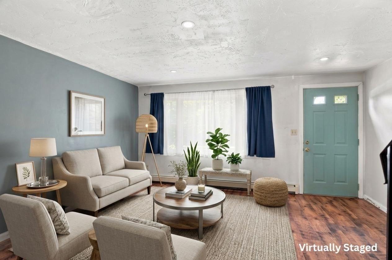 Bedford St, East Bridgewater, MA 02333