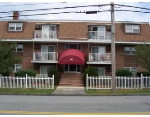 Beacon St, Lawrence, MA 01843