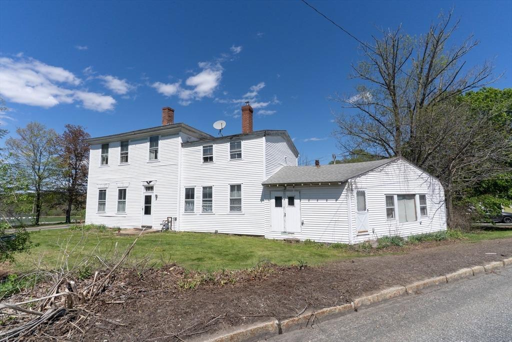 Main St, Brookfield, MA 01506