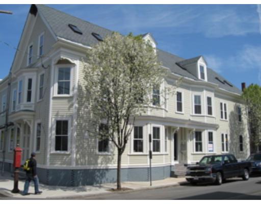 Essex St, Salem, MA 01970