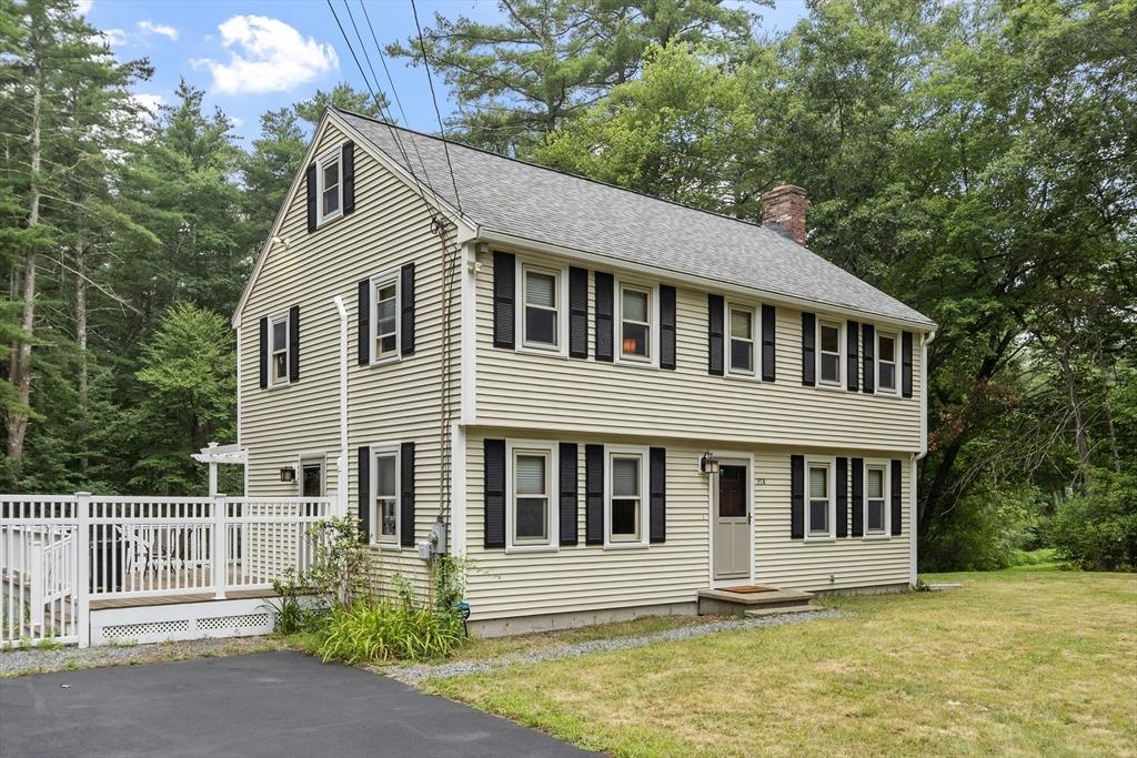 Pelham Rd, Dracut, MA 01826