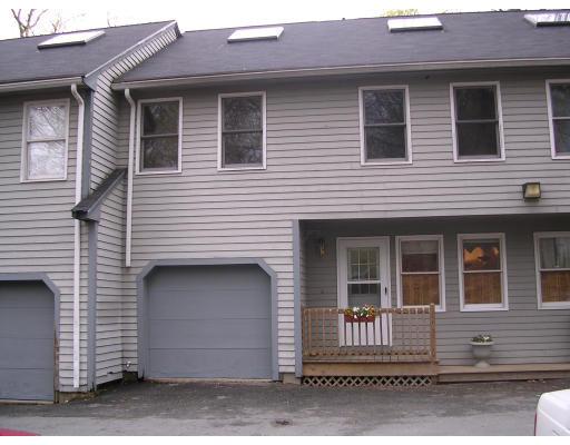 10th St, Lowell, MA 01850