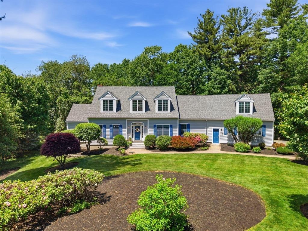 Erin Way, Middleton, MA 01949