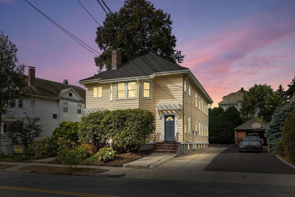 School St, Watertown, MA 02472