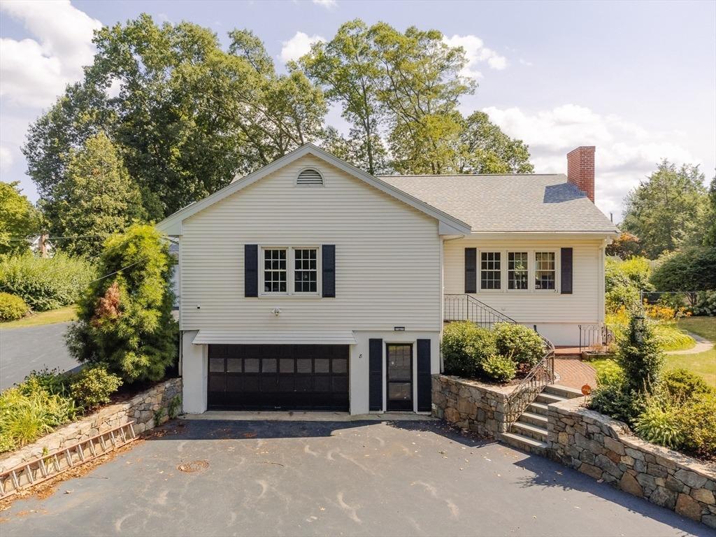 Hartford St, Natick, MA 01760
