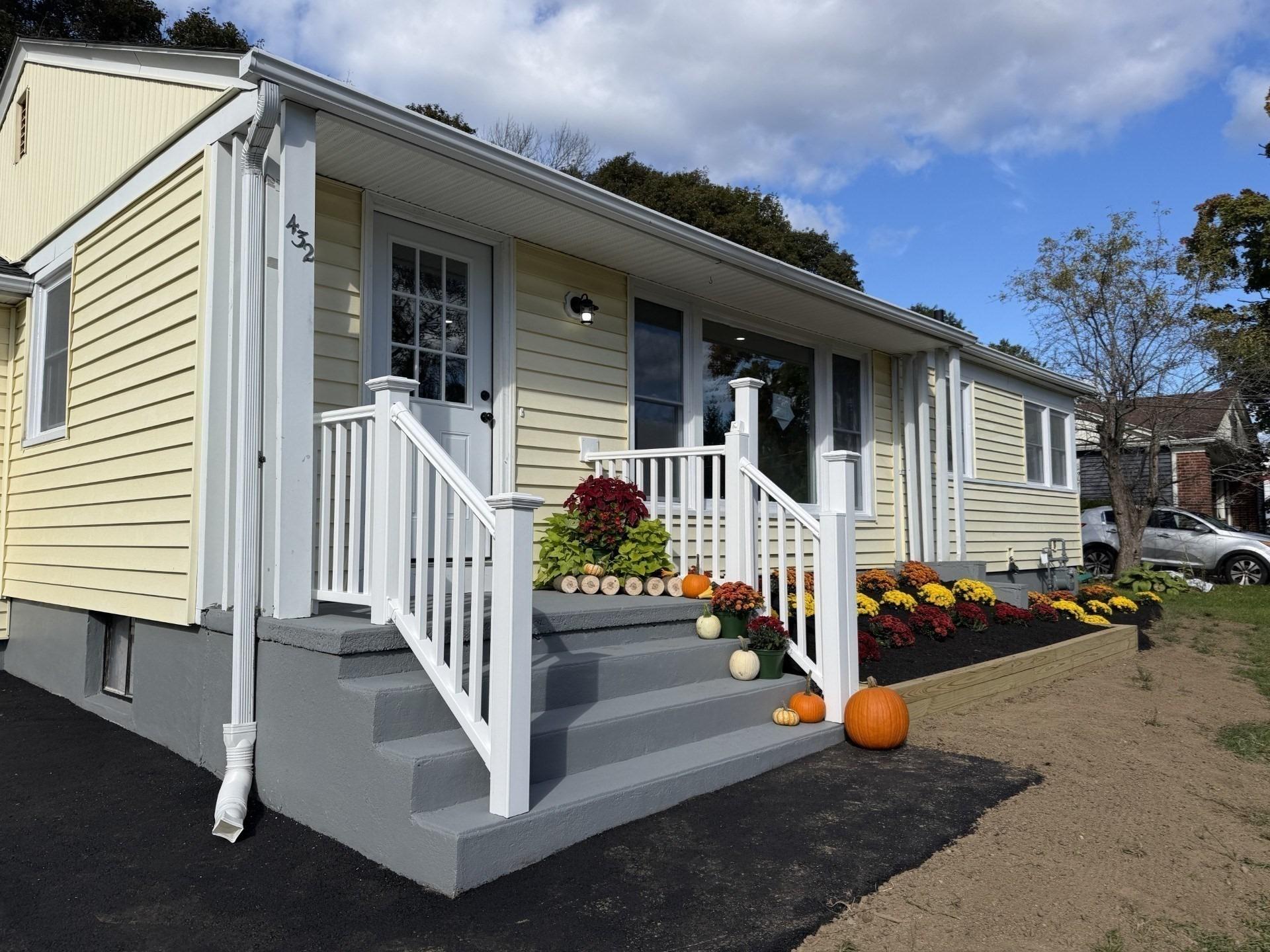 Mower St, Worcester, MA 01602