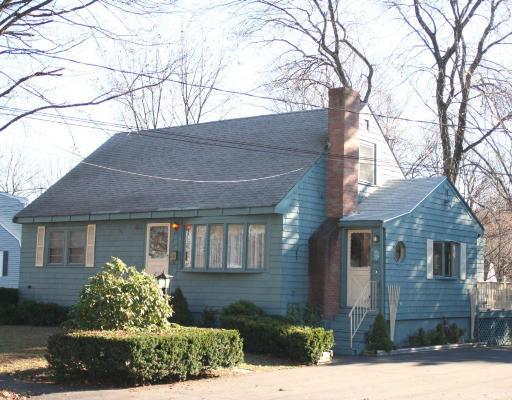 Putnam Ave, Wakefield, MA 01880