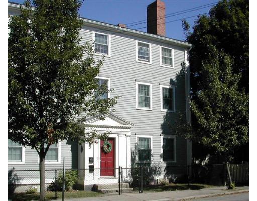 Essex St, Salem, MA 01970