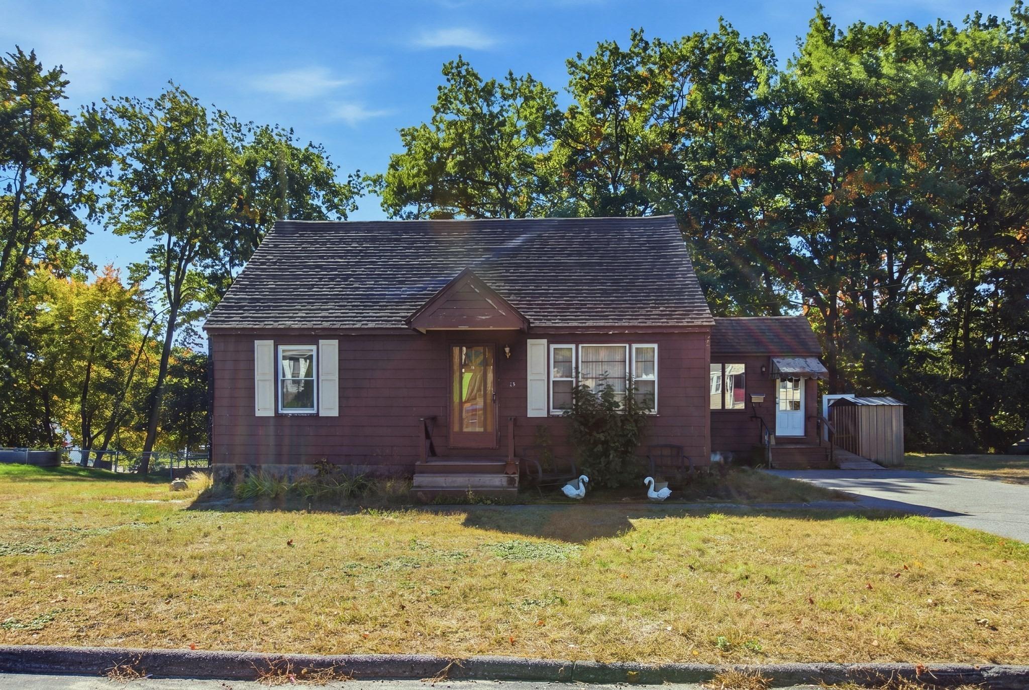 Capitol St, Methuen, MA 01844