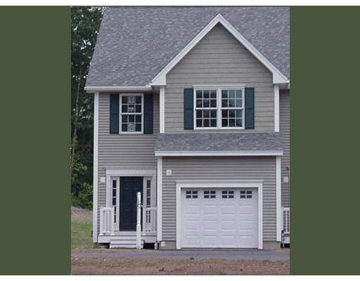Main St, Fremont, NH 03044
