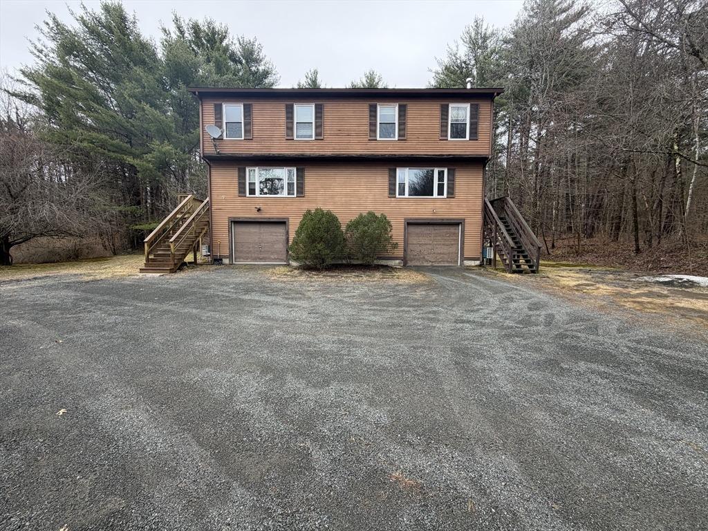 Federal St, Montague, MA 01351