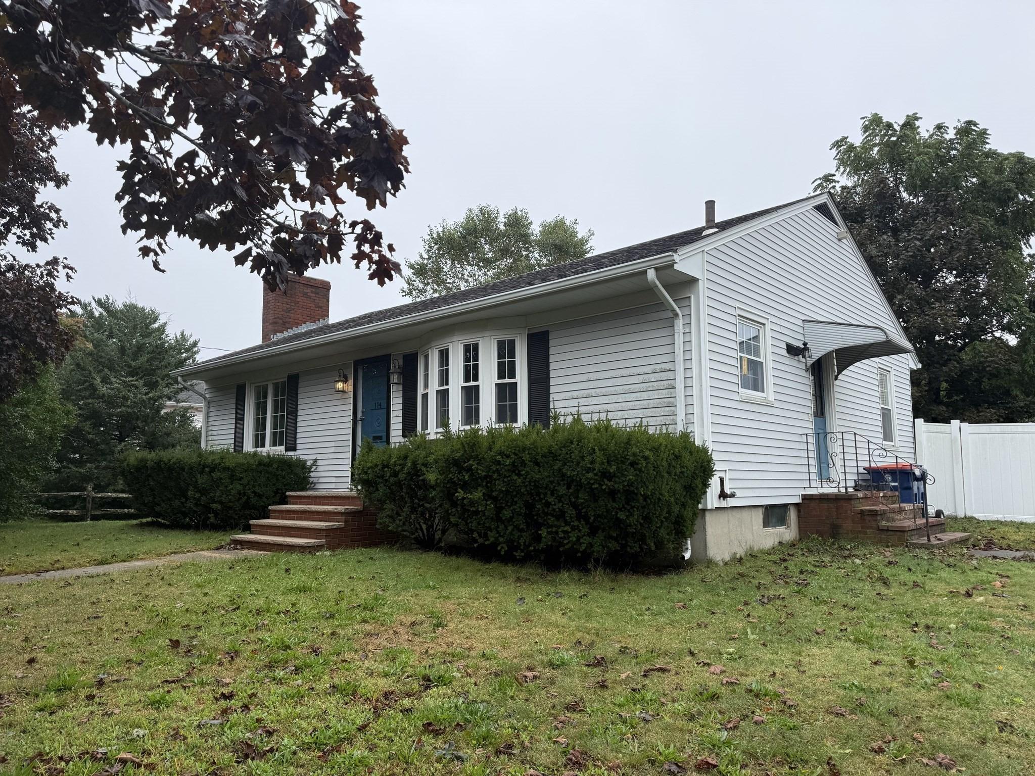 Rockway St, New Bedford, MA 02740