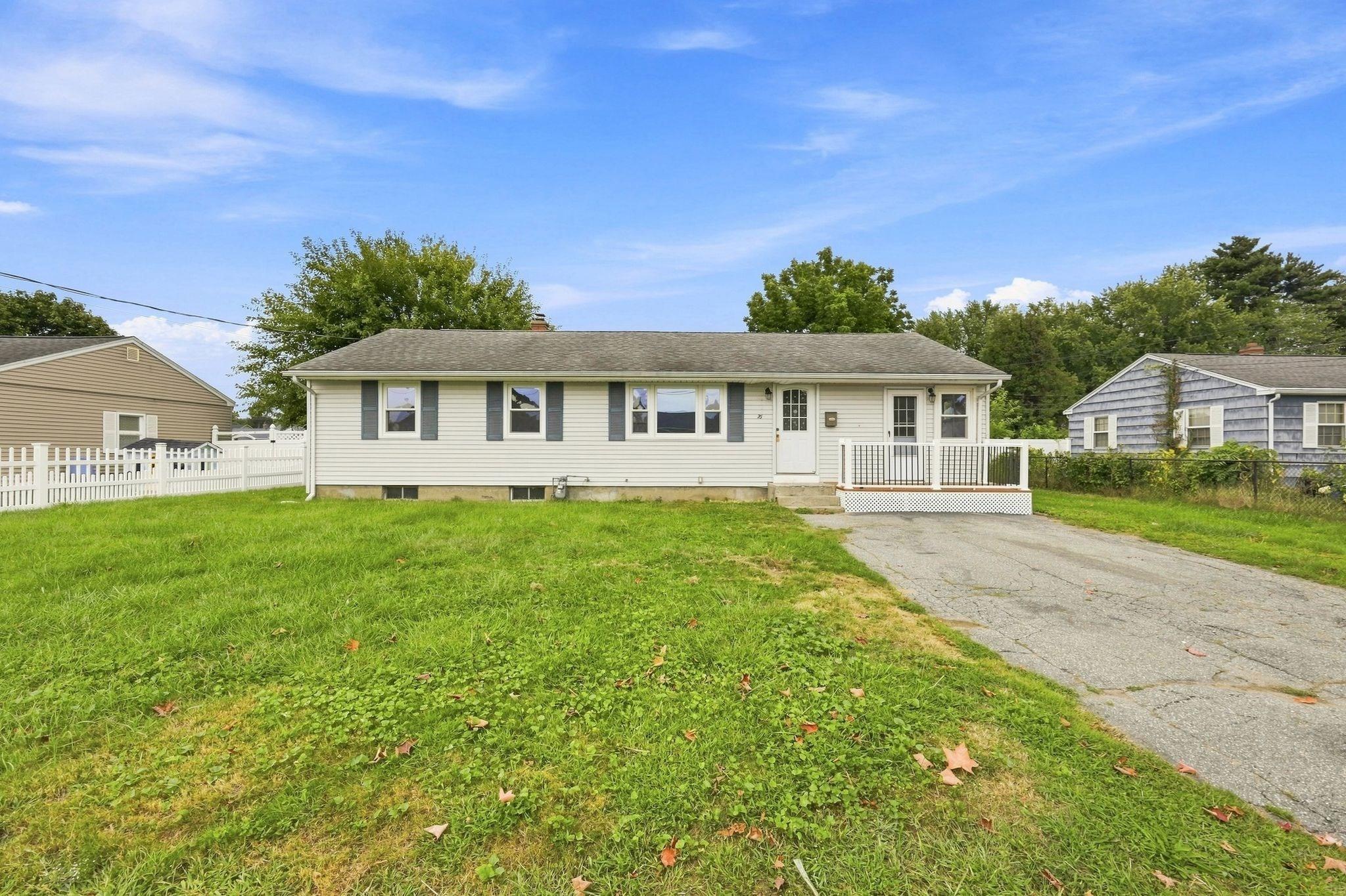 Daley St, Chicopee, MA 01013
