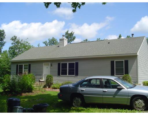 Clinton Rd, Sterling, MA 01564