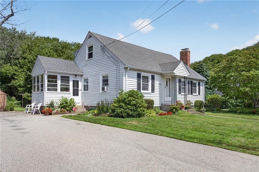 Thurston St, Riverside, RI 02915