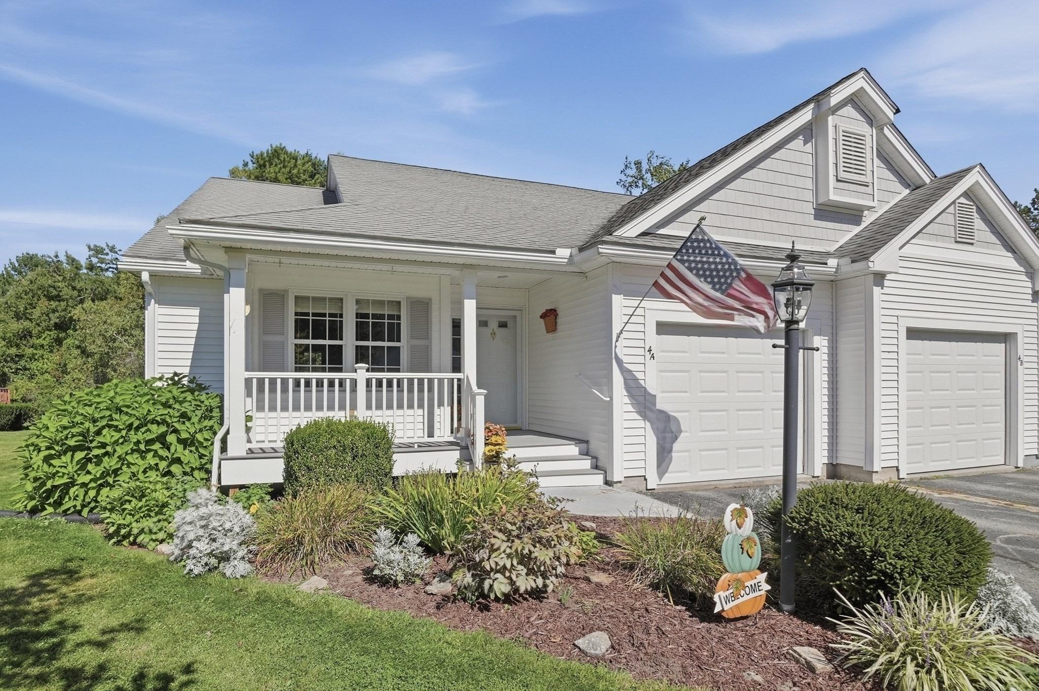 Concord Ct, Webster, MA 01570