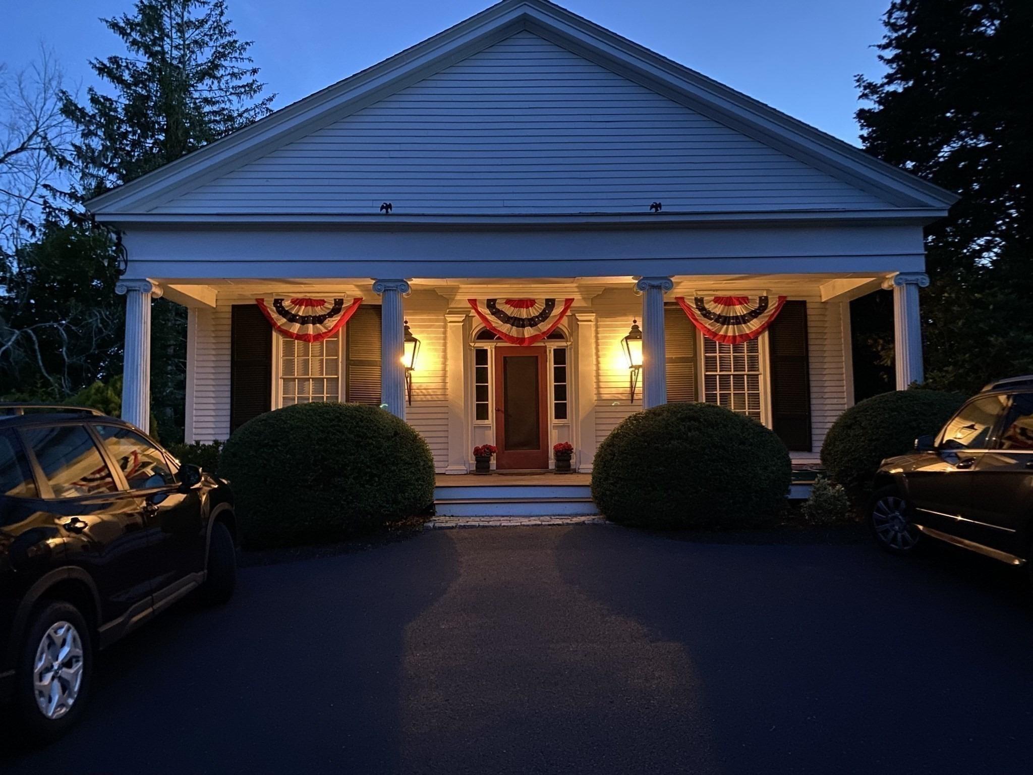 Moraine St, Marshfield, MA 02050