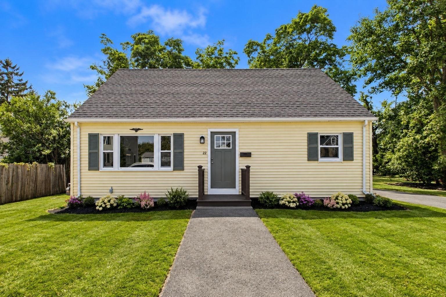Myrtle Ave, Acushnet, MA 02743
