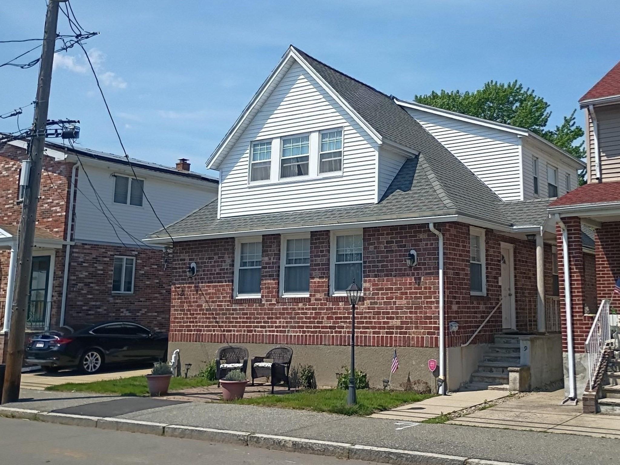 John Ave, Revere, MA 02151