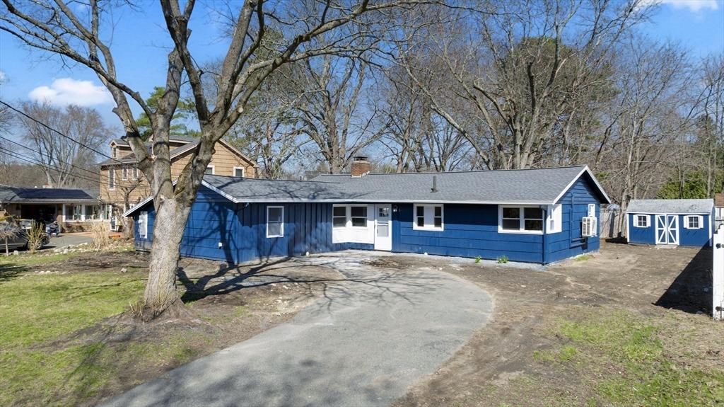 Hastings St, Framingham, MA 01701