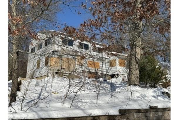 England Rd, North Attleboro, MA 02760