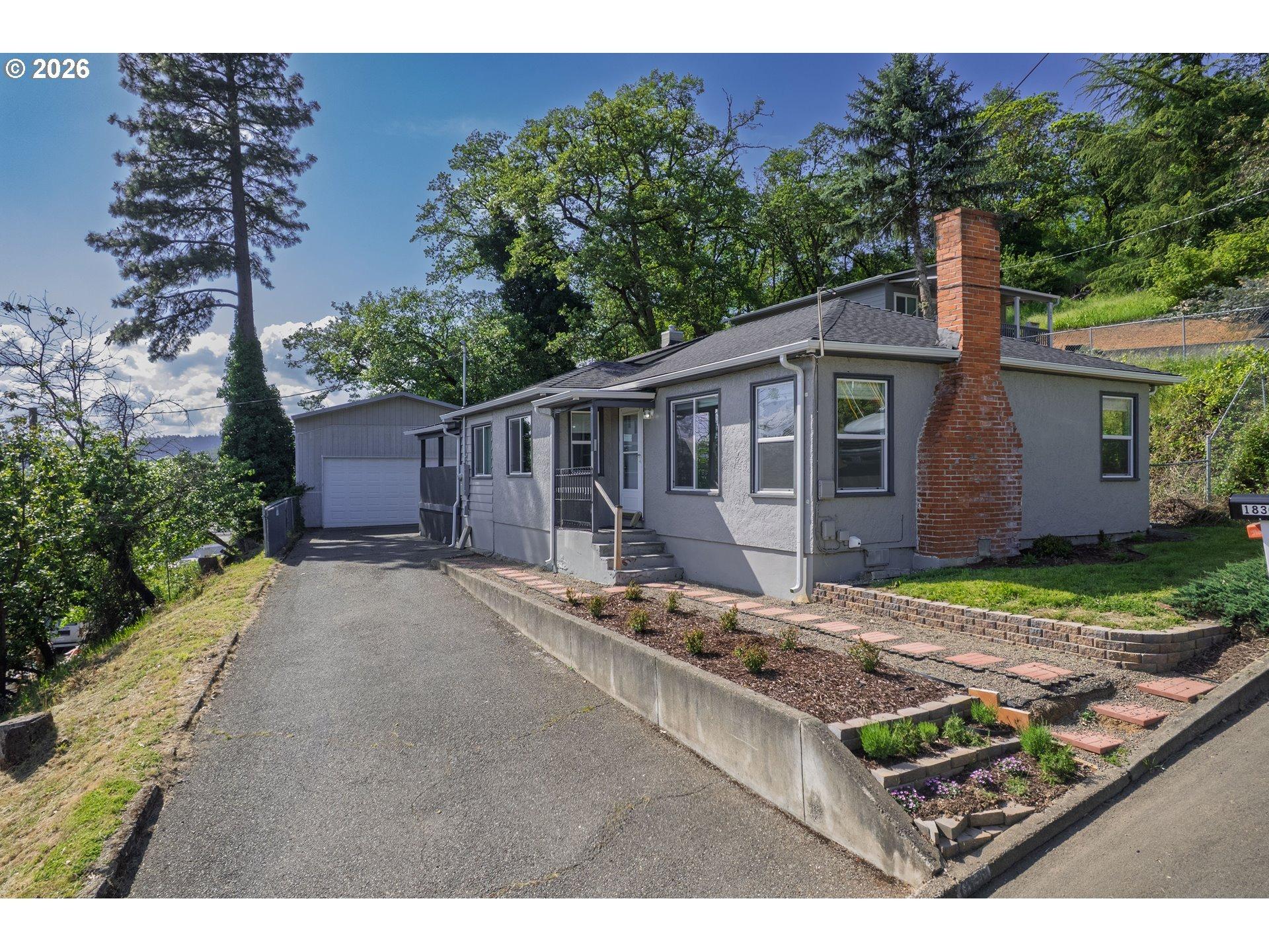 Nw Goetz St, Roseburg, OR 97471