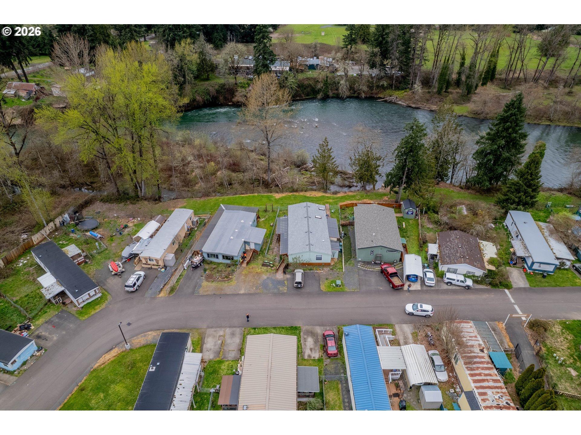 Tamarack St, Sweet Home, OR 97386