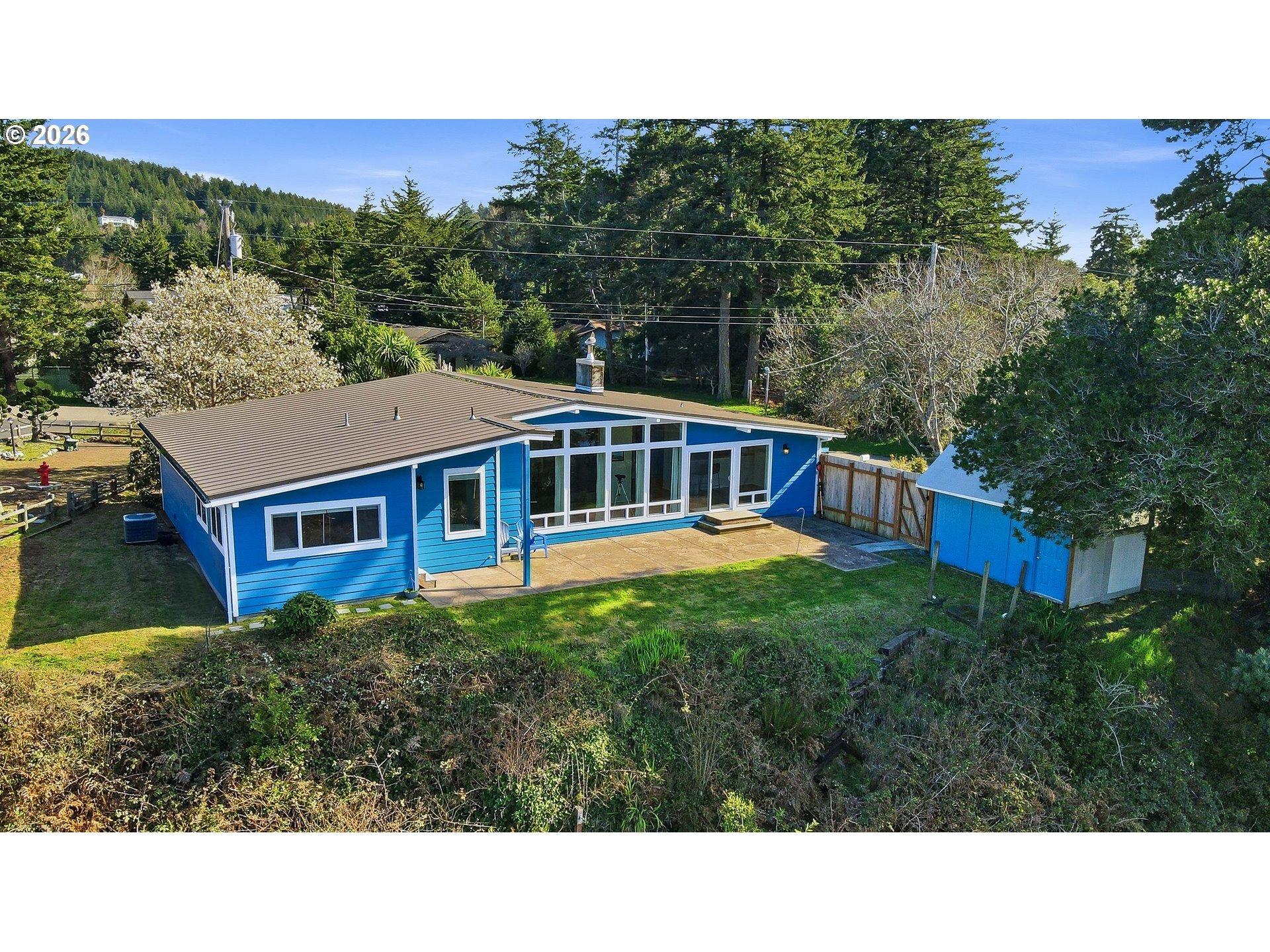 Madrona Ave, Port Orford, OR 97465
