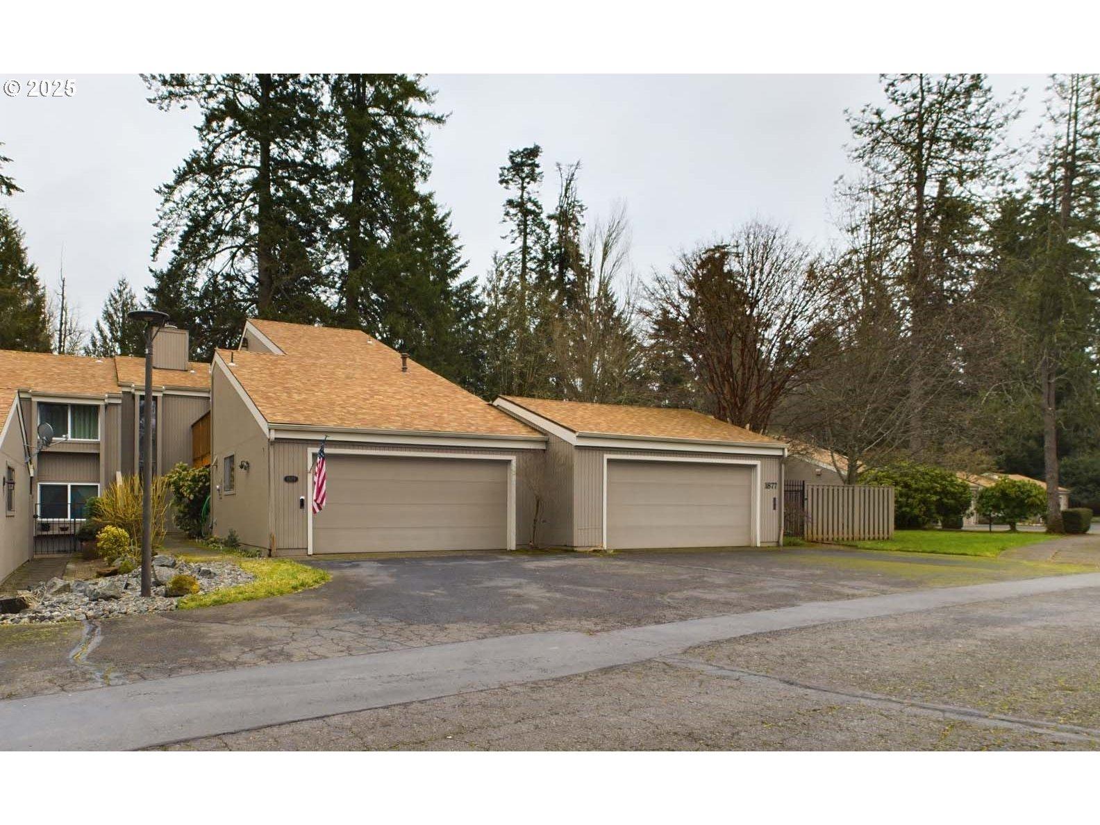 Lexington Cir Se, Salem, OR 97306