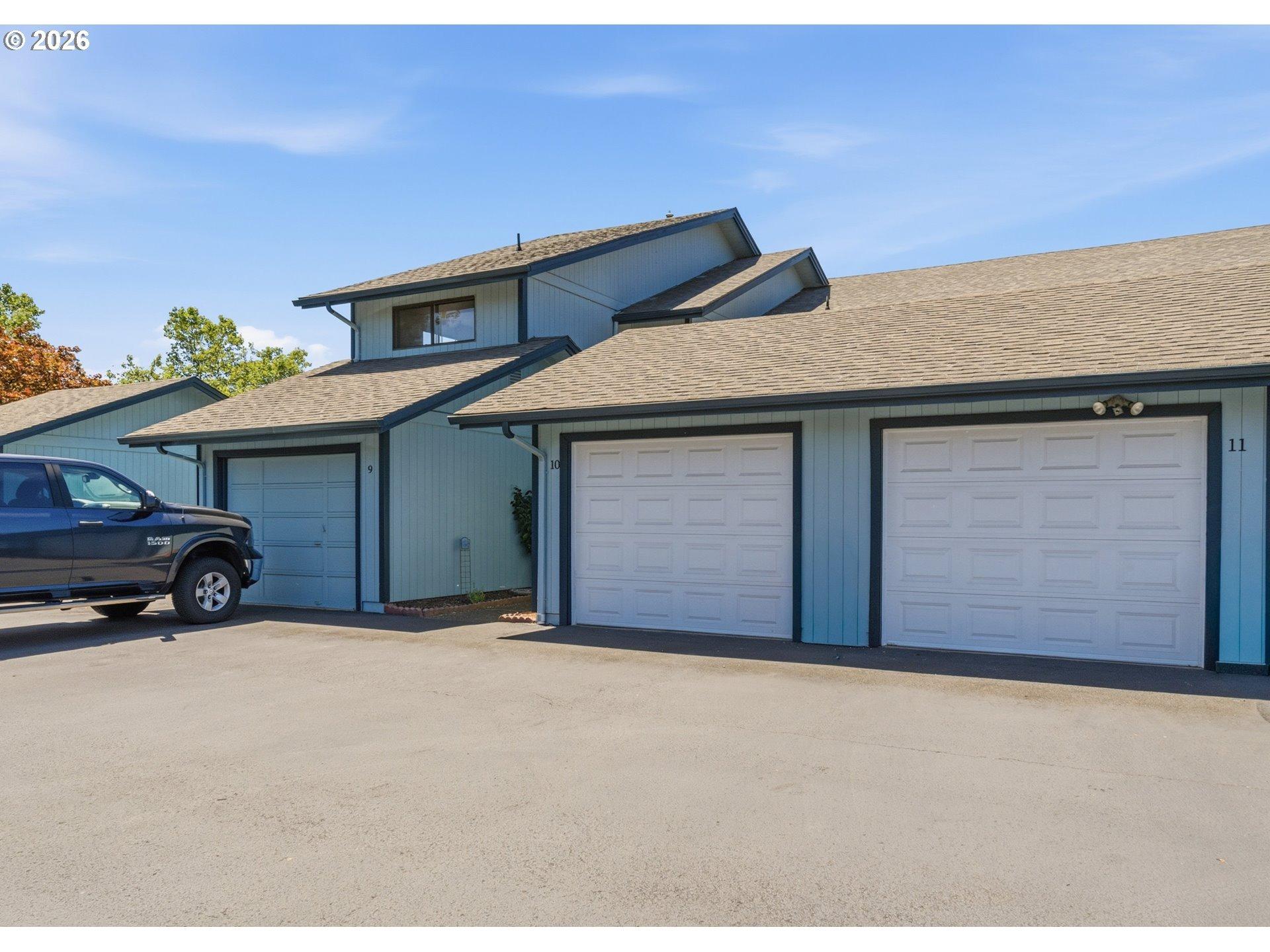 Jackson St Se, Albany, OR 97322