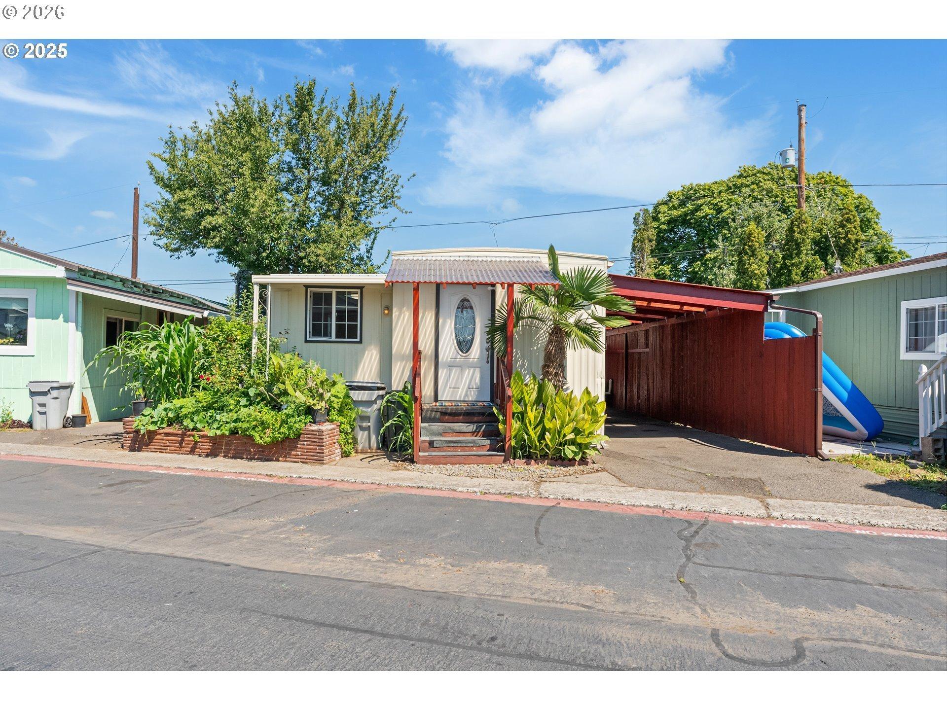 Se Fuller Rd Unit 7, Happy Valley, OR 97086