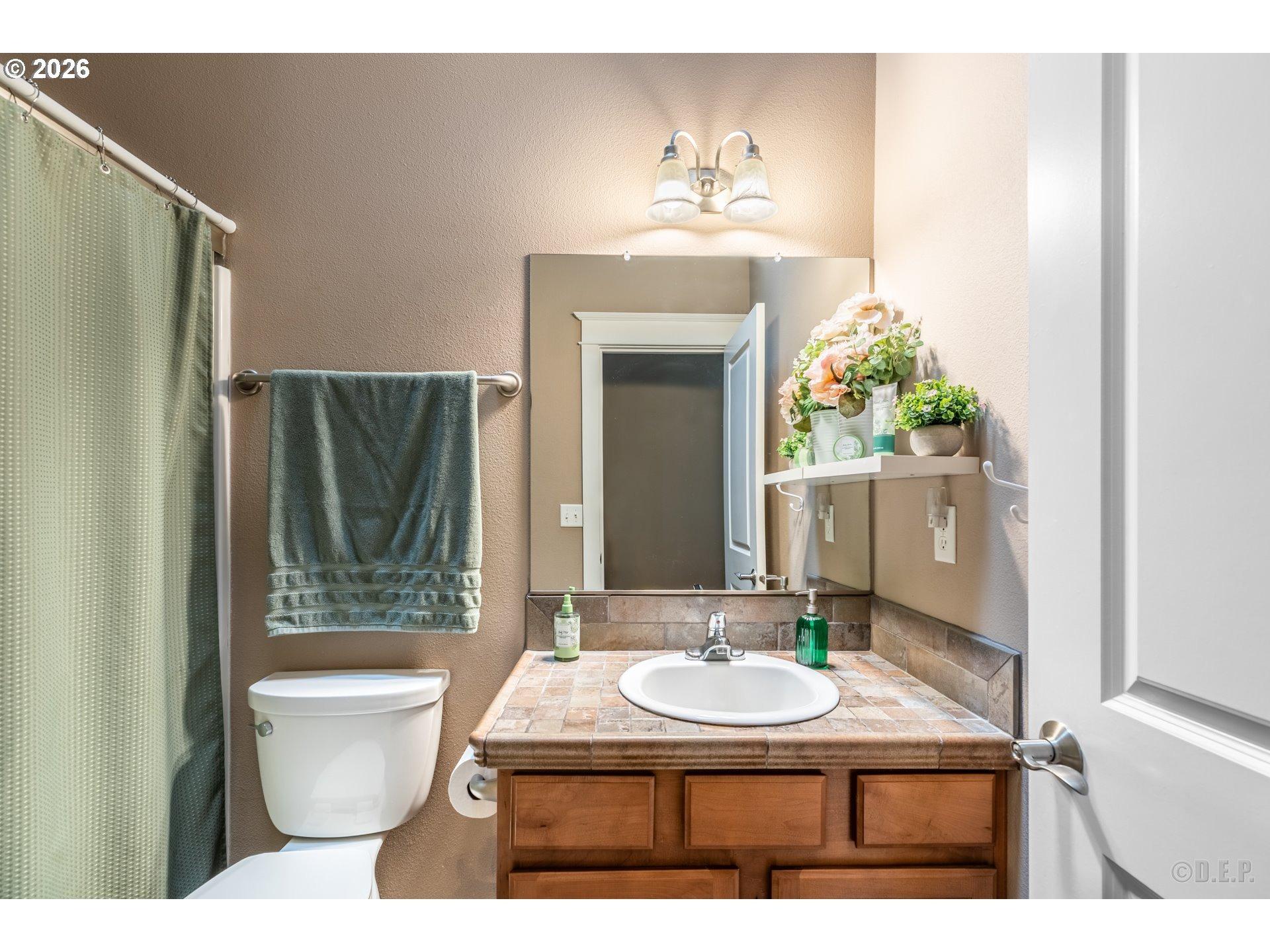 Juniper Ln, Saint Helens, OR 97051