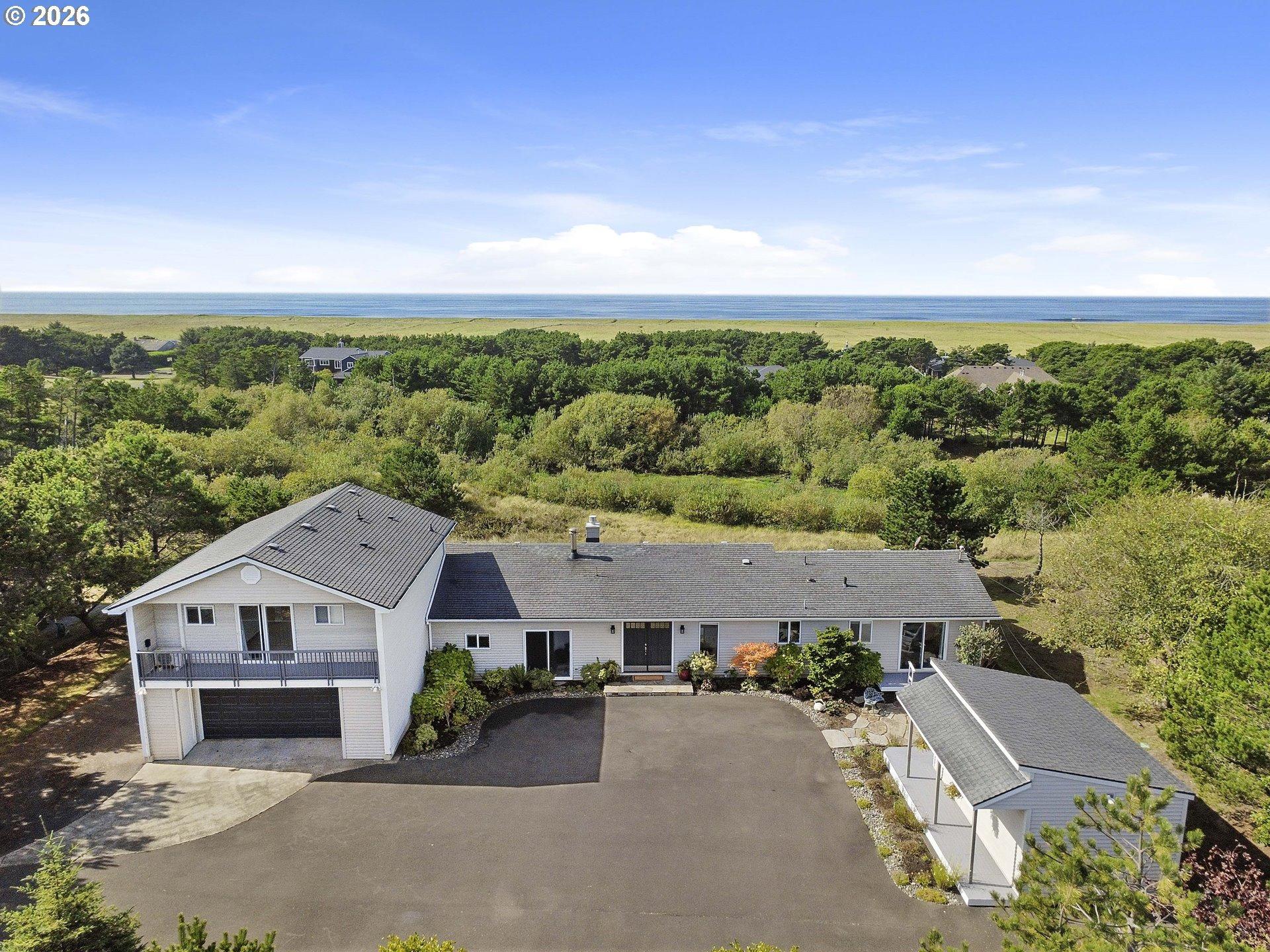 Sea Breeze Dr, Warrenton, OR 97146