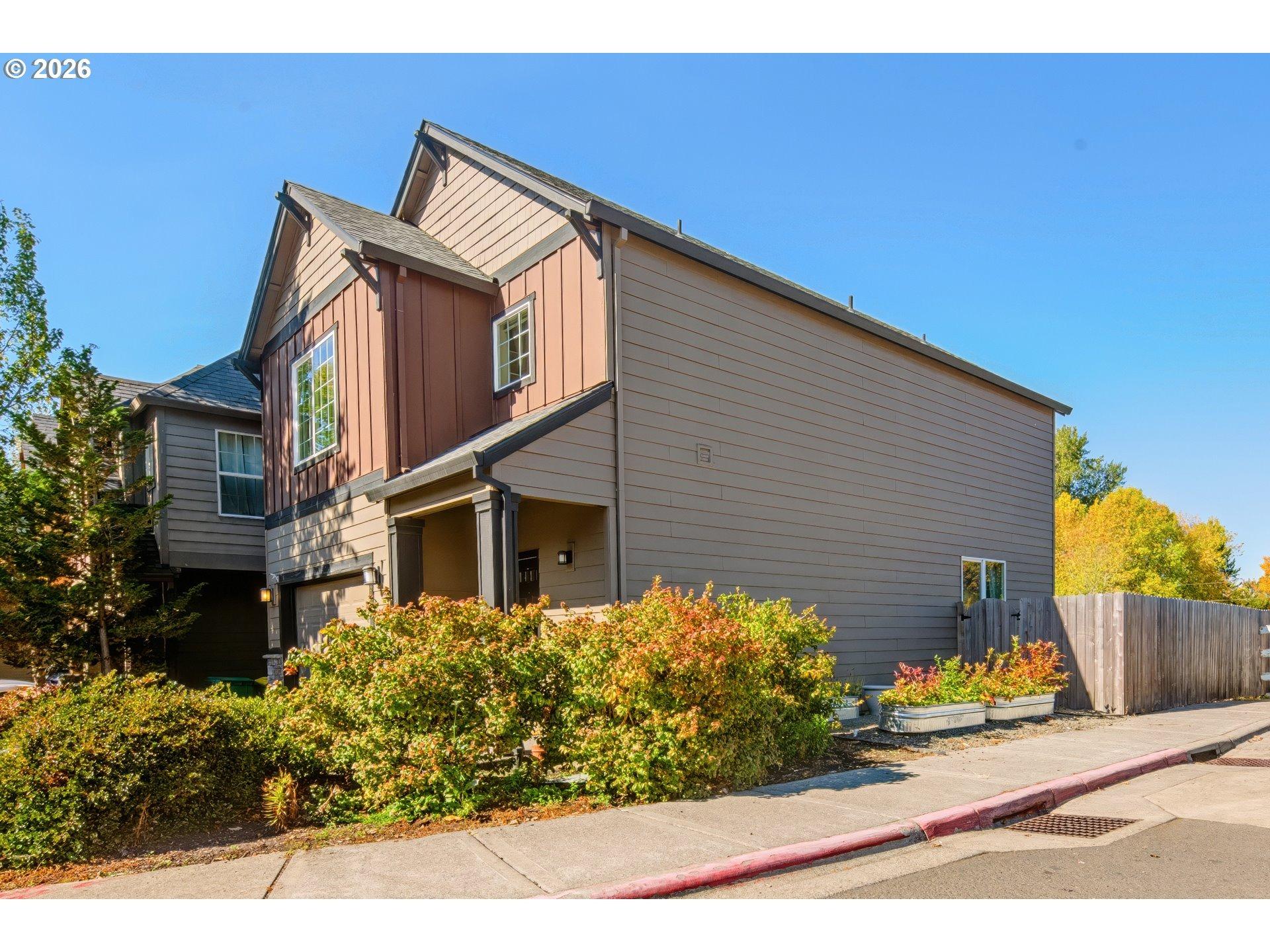 Sw Brisk Ln, Beaverton, OR 97007