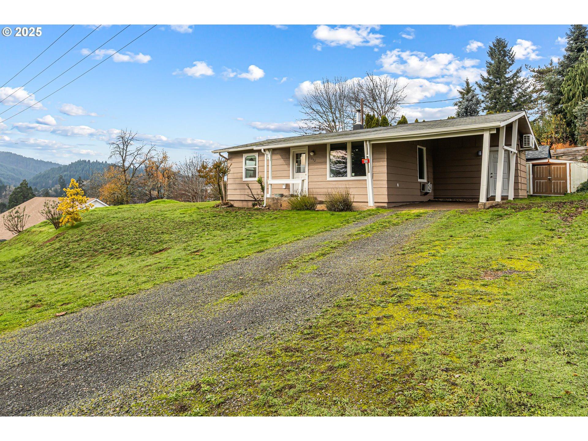 2nd St, Elkton, OR 97436