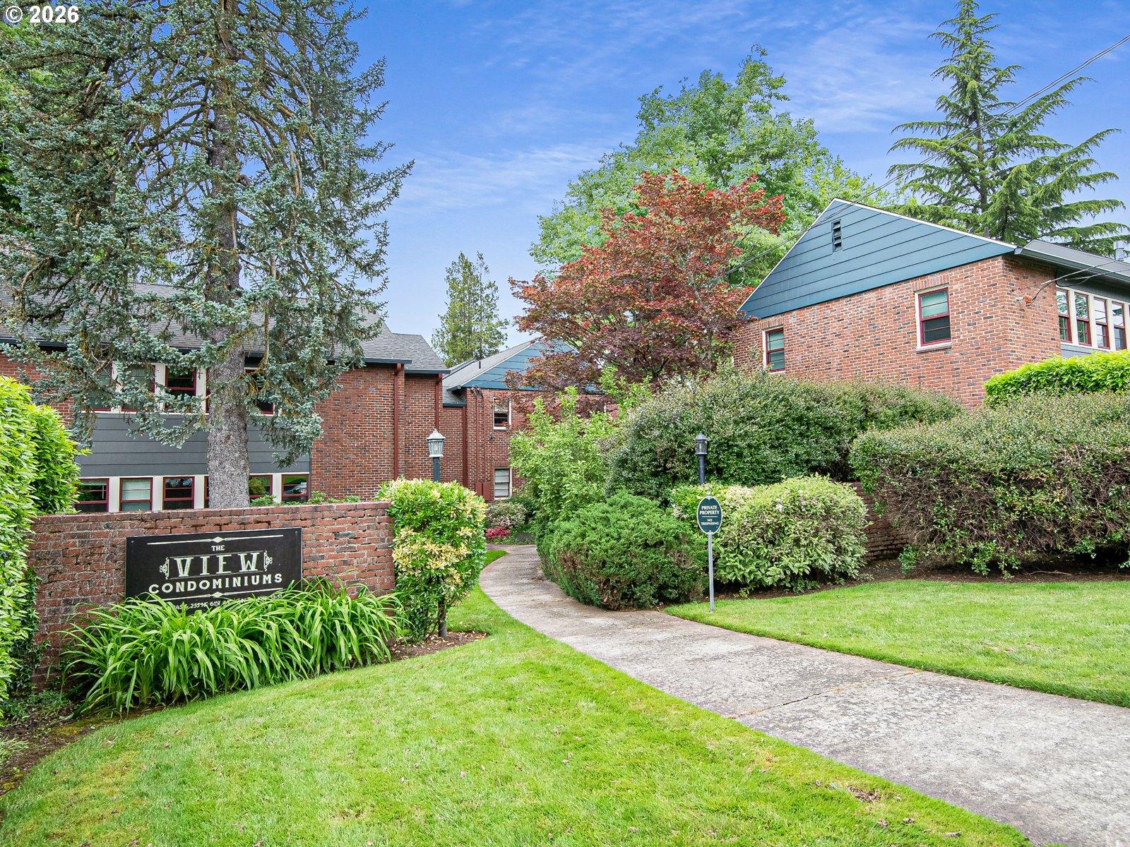 Ne 61st Ave, Portland, OR 97213