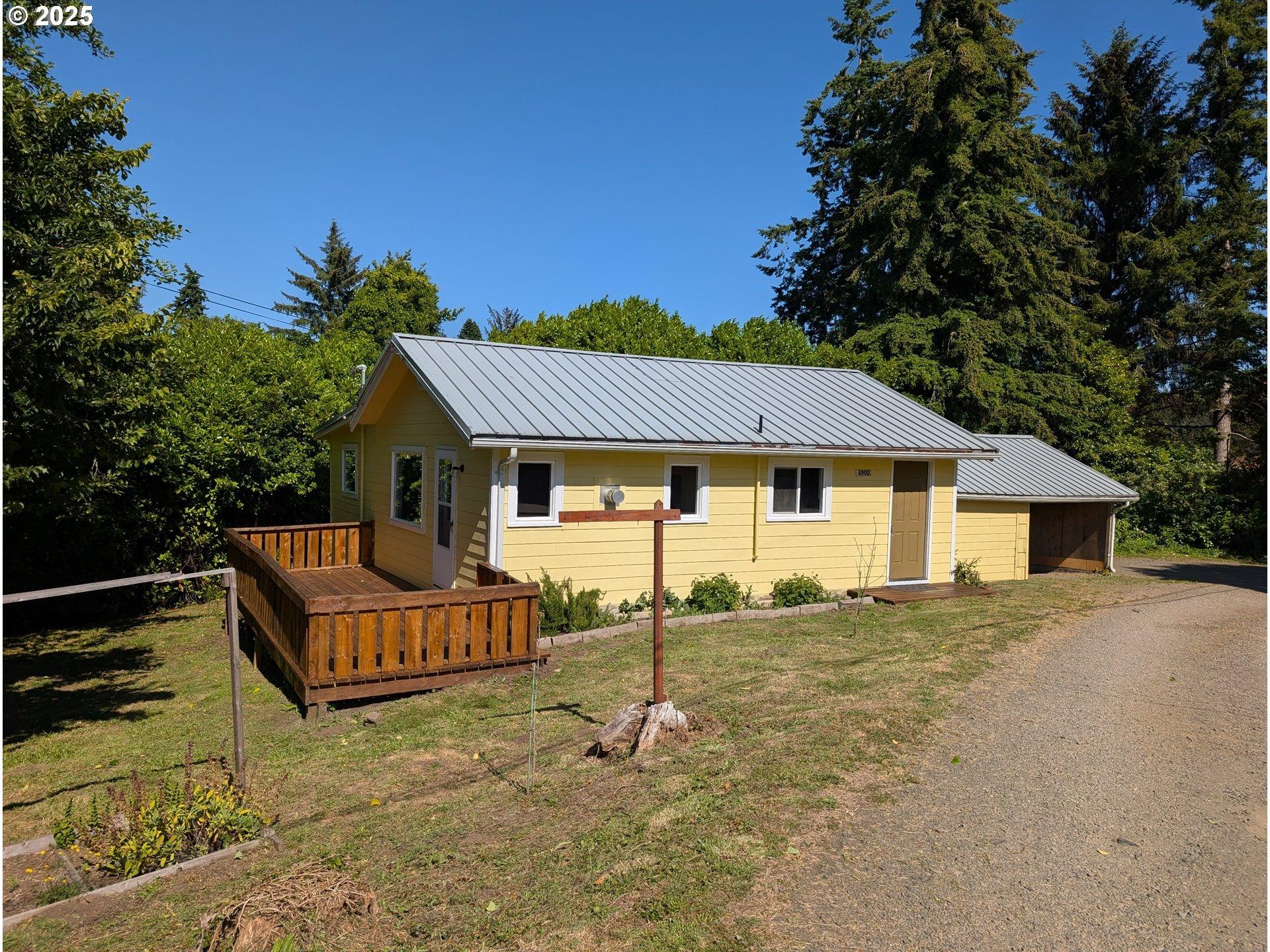 Ne H Ave, Neotsu, OR 97364