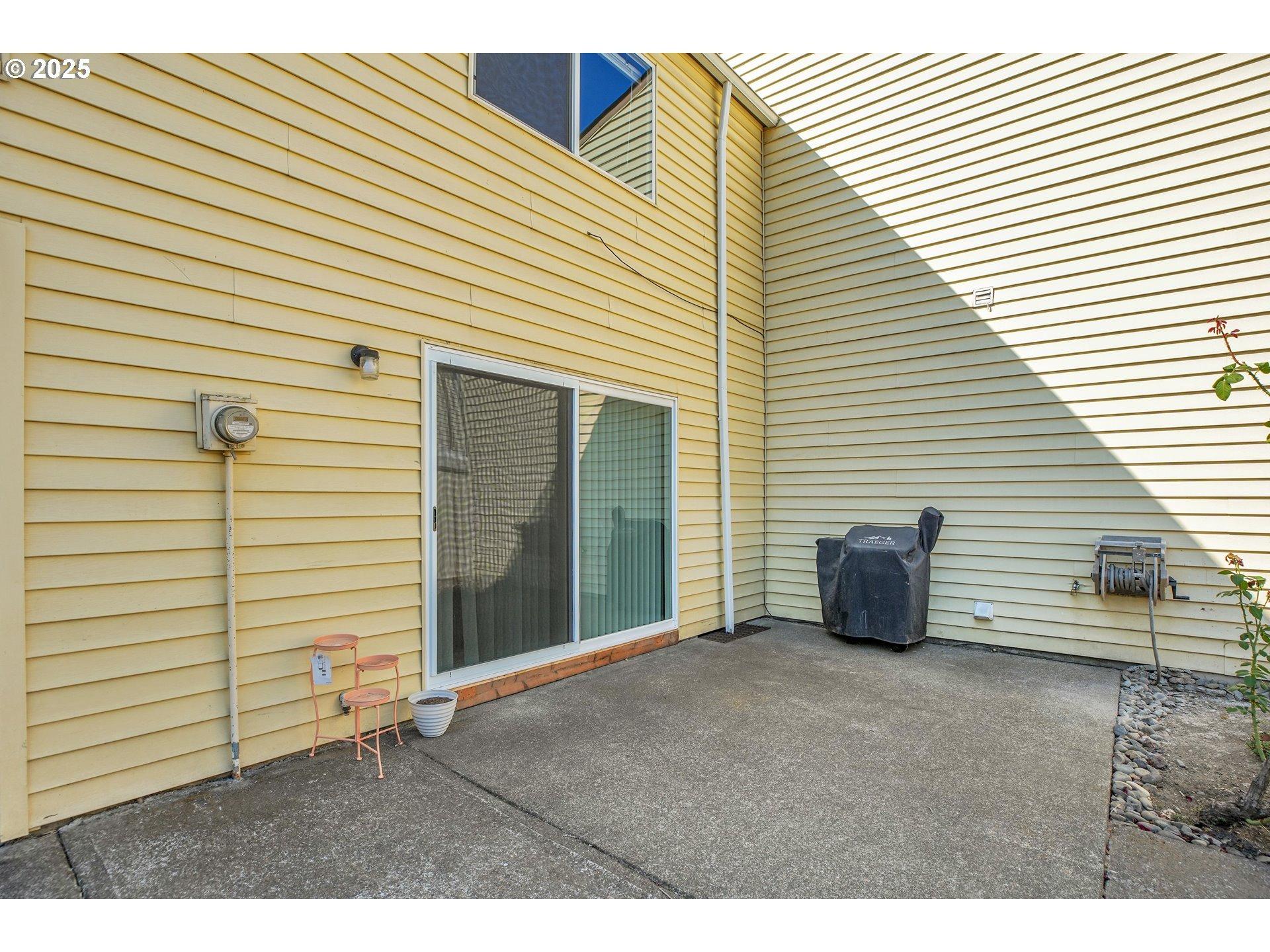 Sw 126th Ave, Beaverton, OR 97005