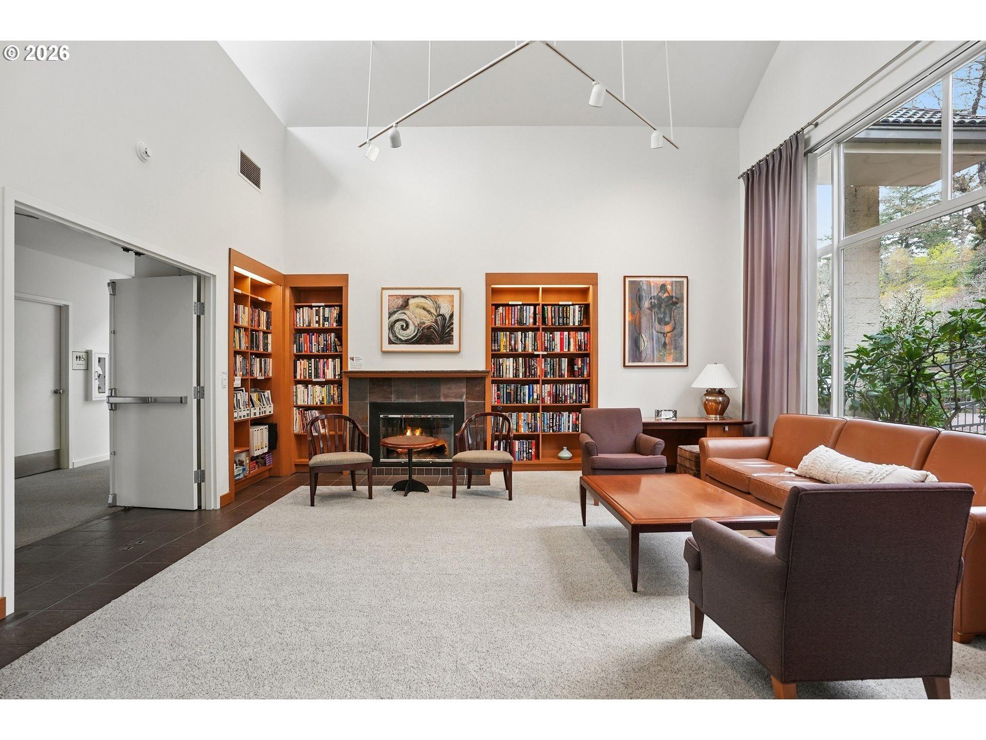 W Burnside St, Portland, OR 97210