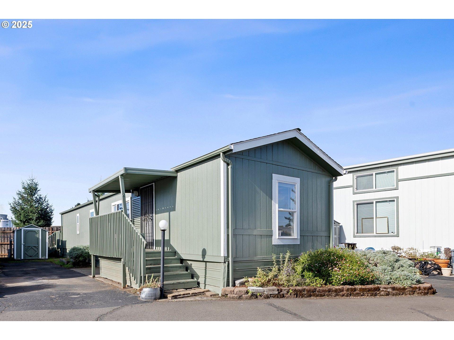 Sw Maple St, Hillsboro, OR 97123